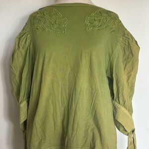 Chic Green Women's Blouse with Embroidery